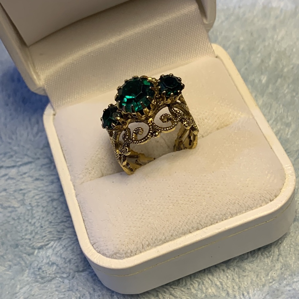 Beautiful Adjustable Ring Green Clear Rhinestone … - image 2